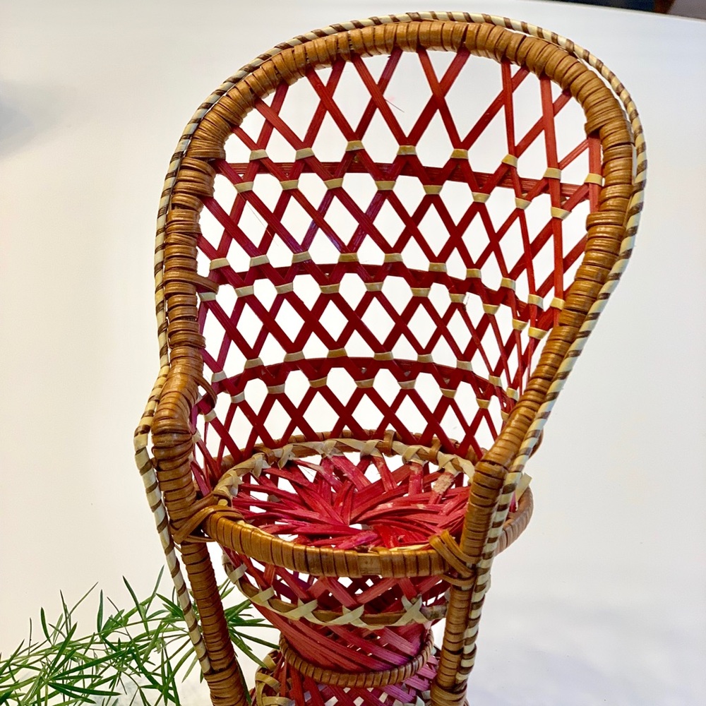 Vintage Petite Wicker Chair Decor